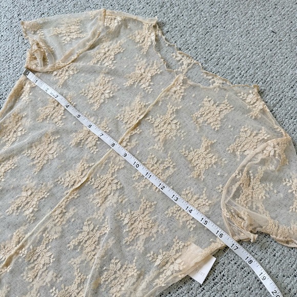 Ultra Flirt Cream Lace Sheer Blouse M - Picture 4 of 6